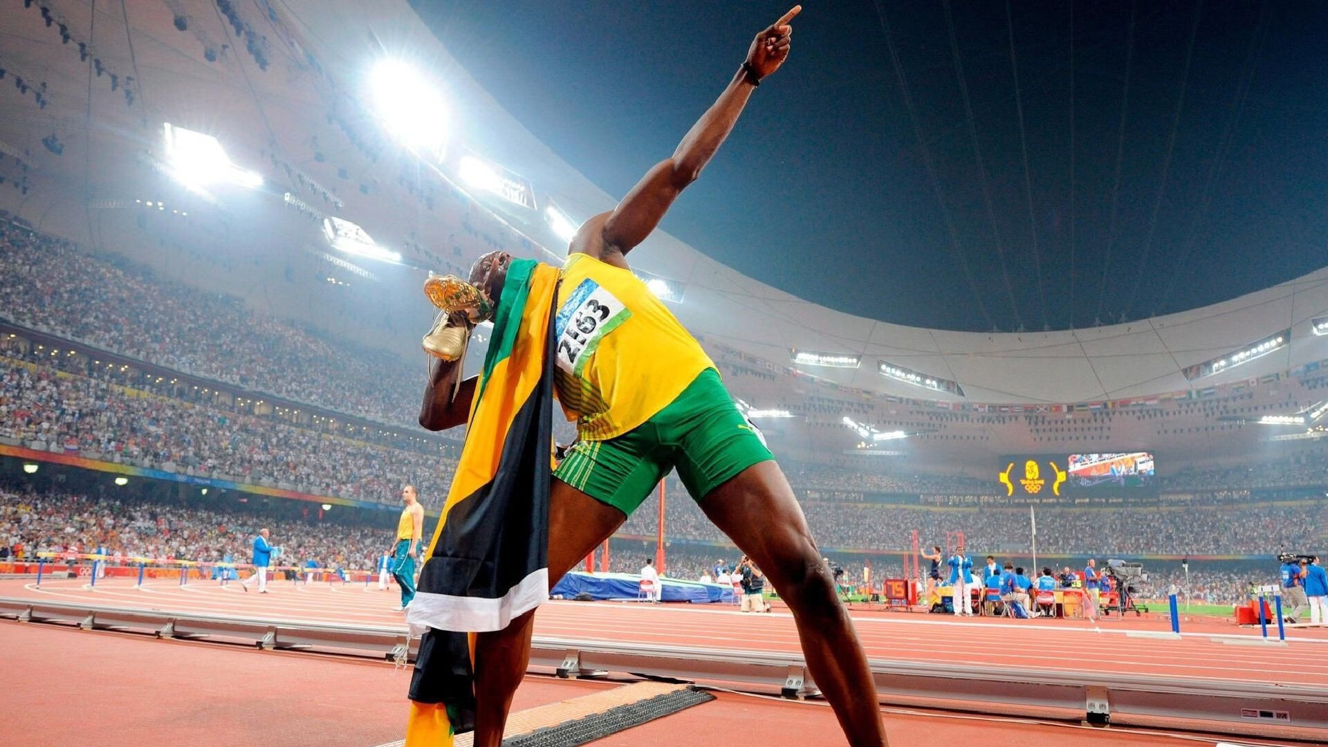 曹缘赛后感谢团队支持与陪伴,感谢团队成员的帮助